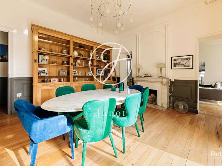 House Nantes - 4 bedrooms - 259m²