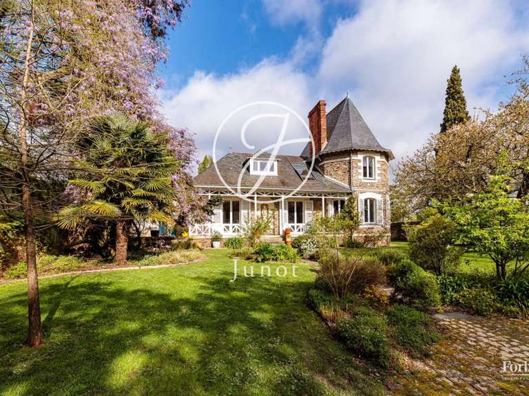 House Nantes - 4 bedrooms - 259m²