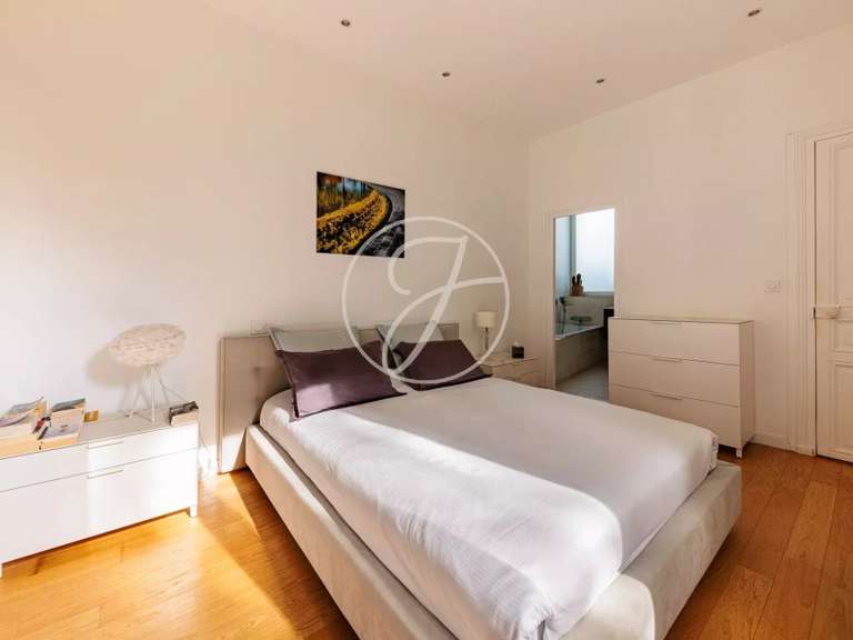 Maison Nantes - 4 chambres - 260m²