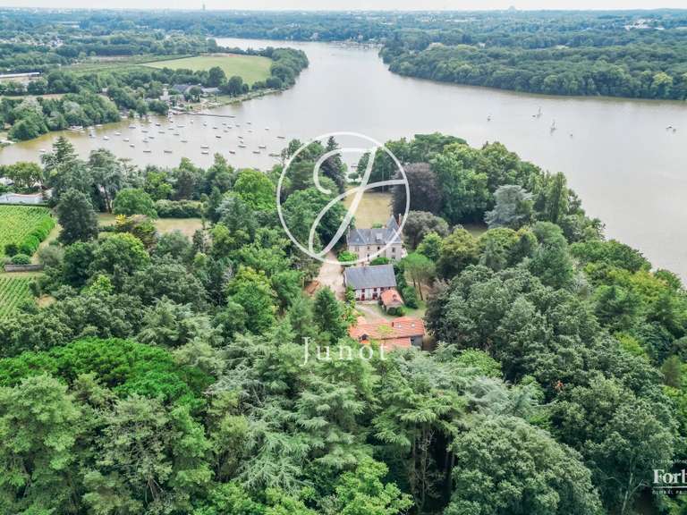 Maison Nantes - 7 chambres - 627m²