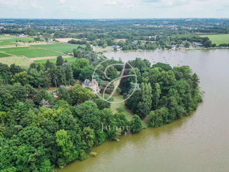 Maison Nantes - 7 chambres - 627m²