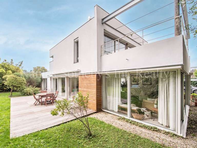 Maison Nantes - 4 chambres - 190m²