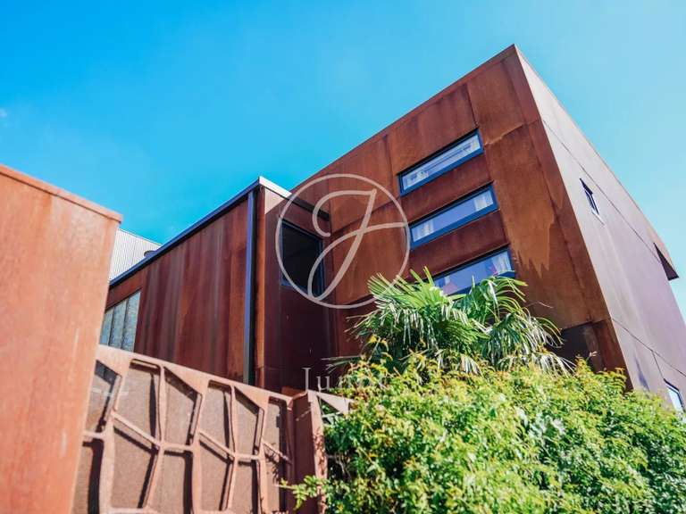 Maison Nantes - 4 chambres - 235m²