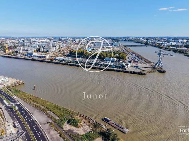 Maison Nantes - 4 chambres - 235m²