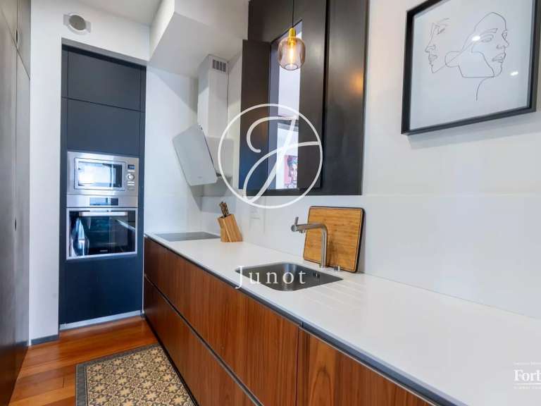 Maison Nantes - 4 chambres - 235m²