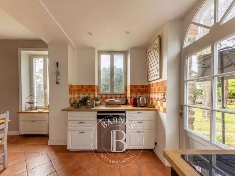 Maison Nantes - 7 chambres - 288m²