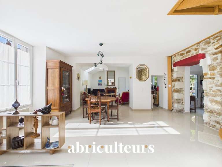 Maison Nantes - 6 chambres - 178m²