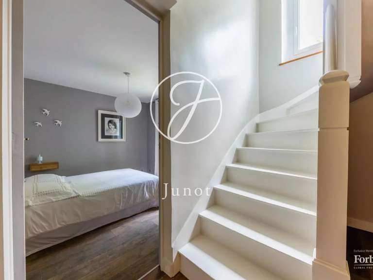 House Nantes - 6 bedrooms - 188m²