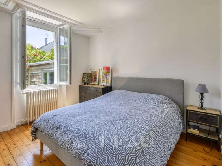 Maison Nantes - 4 chambres - 221m²