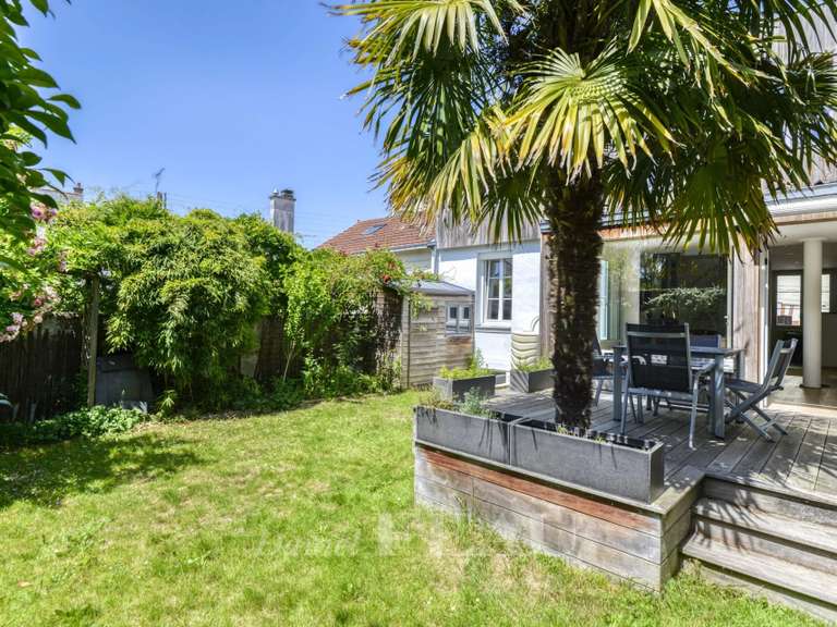 Maison Nantes - 4 chambres - 221m²