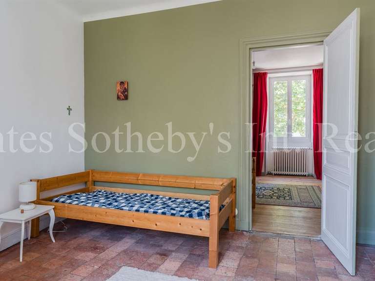 Maison Nantes - 6 chambres - 200m²