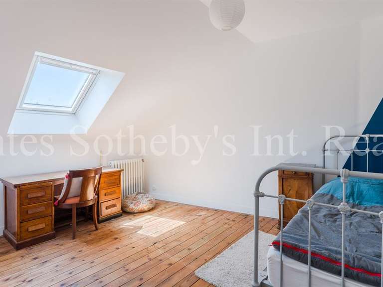 Maison Nantes - 6 chambres - 200m²