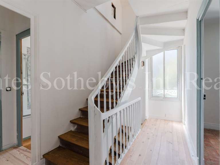 Maison Nantes - 6 chambres - 200m²