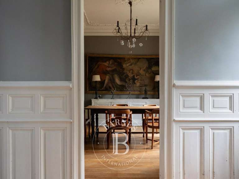 Maison Nantes - 7 chambres - 260m²