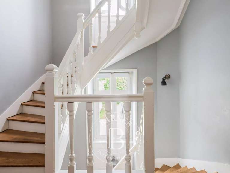 Maison Nantes - 7 chambres - 260m²