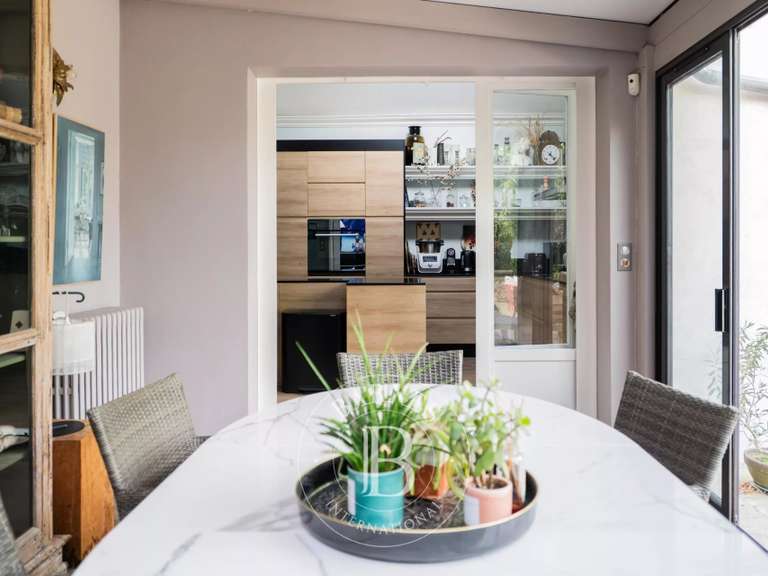 Maison Nantes - 7 chambres - 260m²