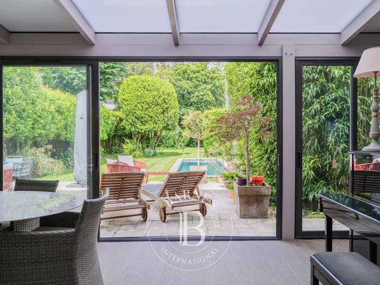 Maison Nantes - 7 chambres - 260m²