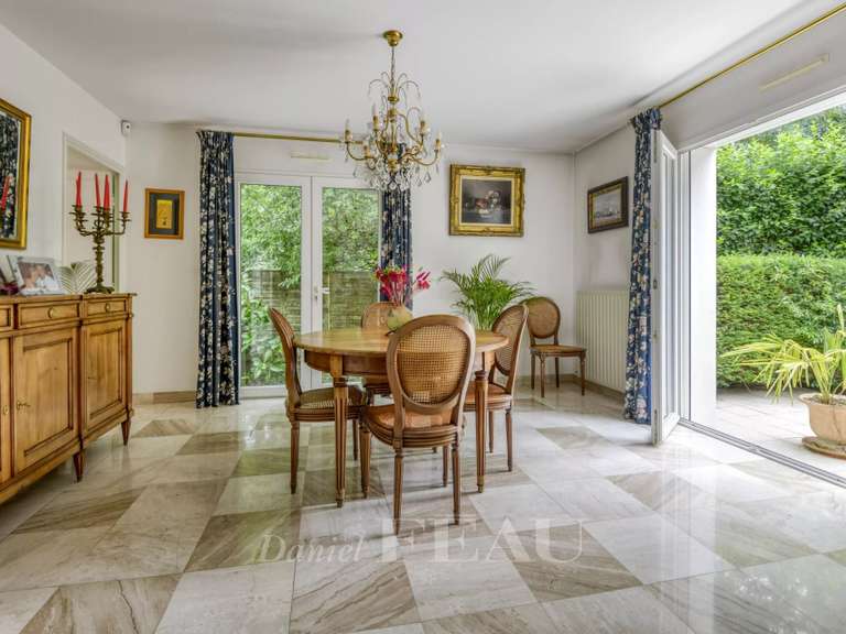 Maison Nantes - 5 chambres - 218m²