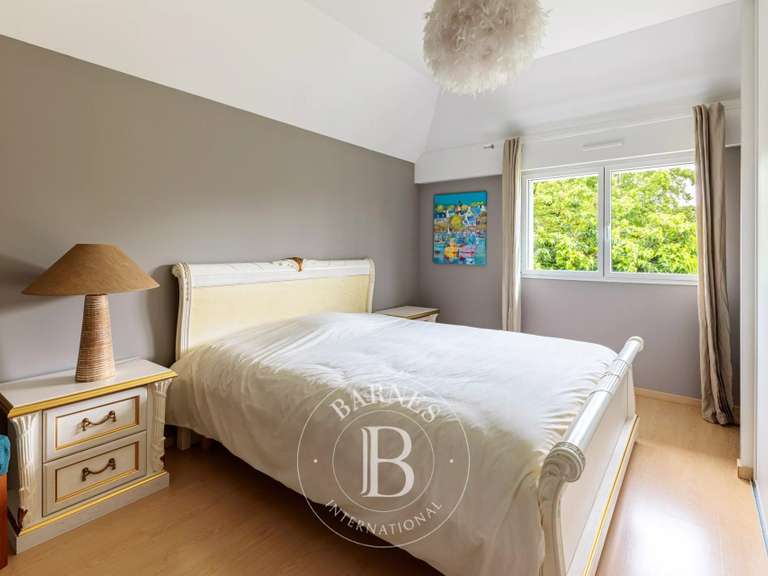 Maison Nantes - 6 chambres - 228m²