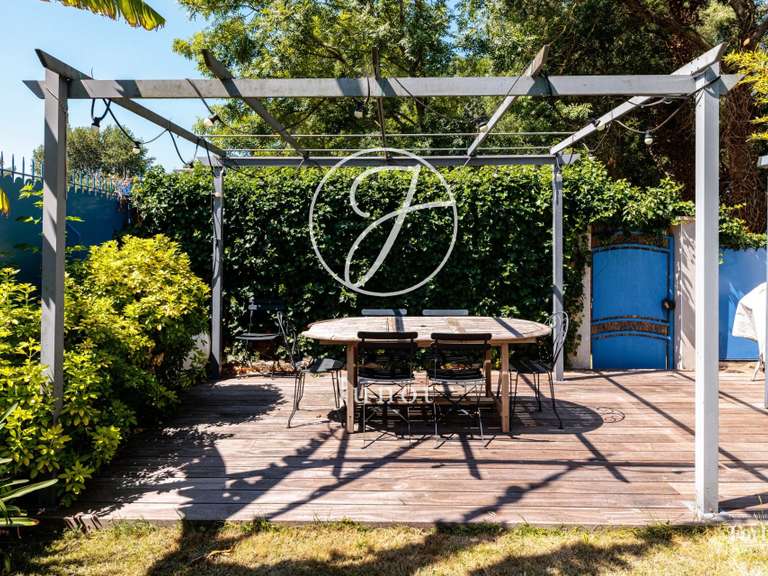 Maison Nantes - 4 chambres - 220m²