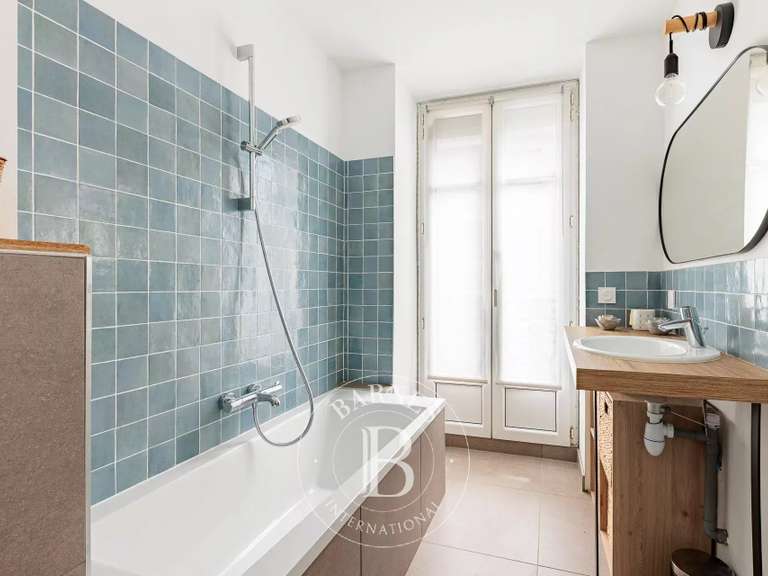 Maison Nantes - 6 chambres - 152m²