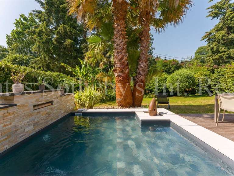 Maison Nantes - 5 chambres - 286m²