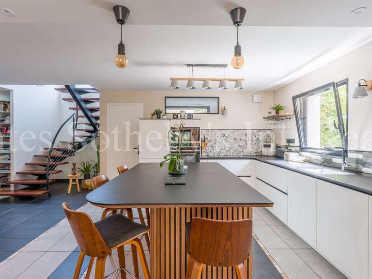 Maison Nantes - 5 chambres - 286m²