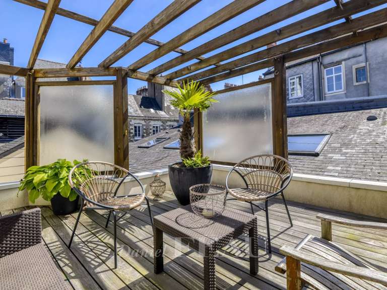 Maison Nantes - 6 chambres - 340m²