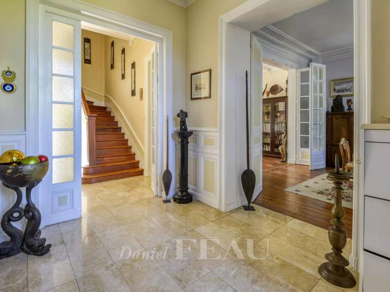 Maison Nantes - 7 chambres - 442m²