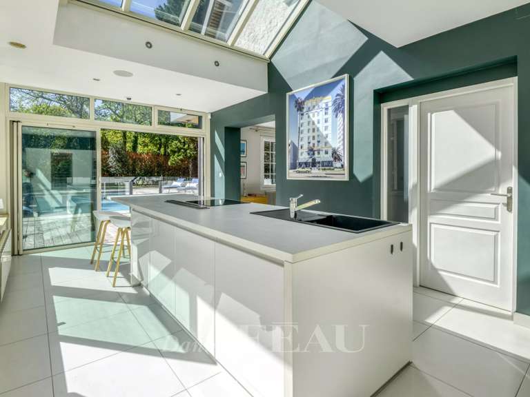 Maison Nantes - 4 chambres - 308m²
