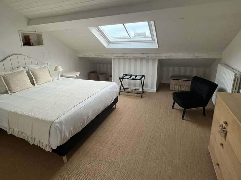 Maison Nantes - 12 chambres - 675m²