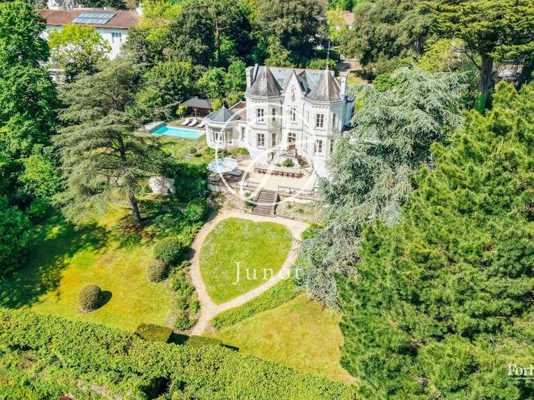 Propriété Nantes - 485m²