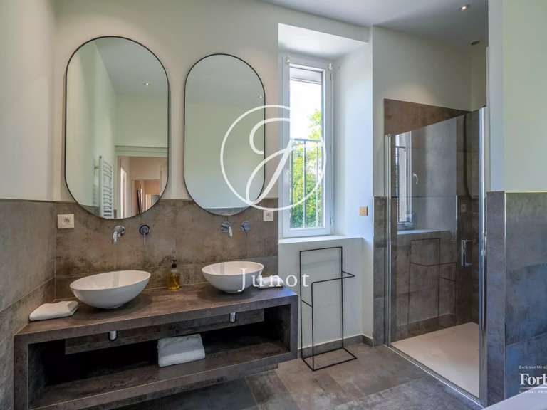 Propriété Nantes - 485m²