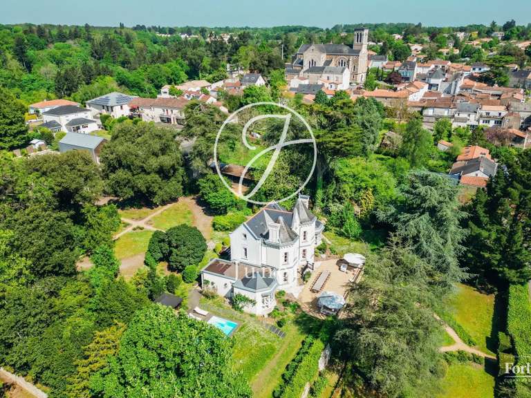 Propriété Nantes - 485m²