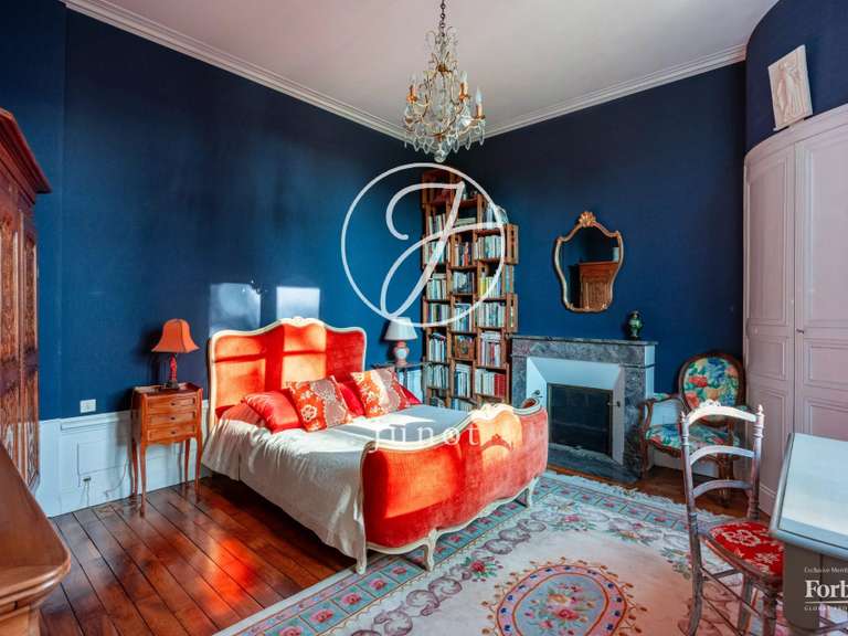 Propriété Nantes - 8 chambres - 477m²
