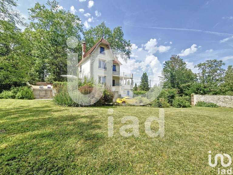 NanteuilleHaudouin Maison, villa et propriété à vendre BellesPierres