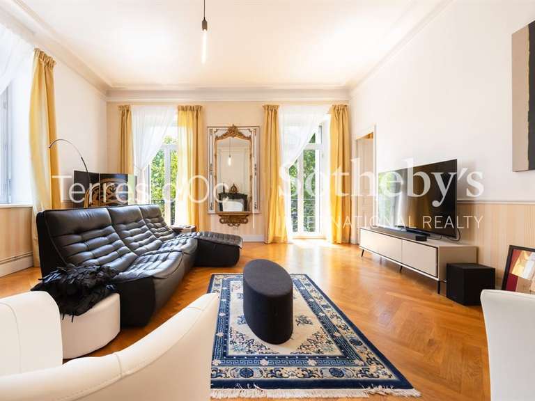 Appartement Narbonne - 3 chambres - 218m²