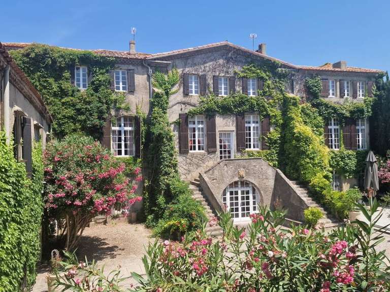 Château Narbonne - 26 chambres - 2750m²