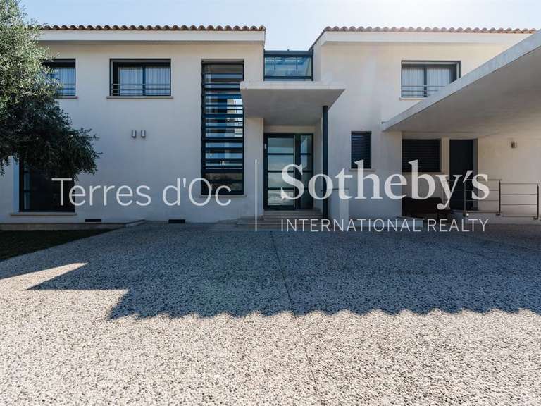 Maison Narbonne - 5 chambres - 333m²