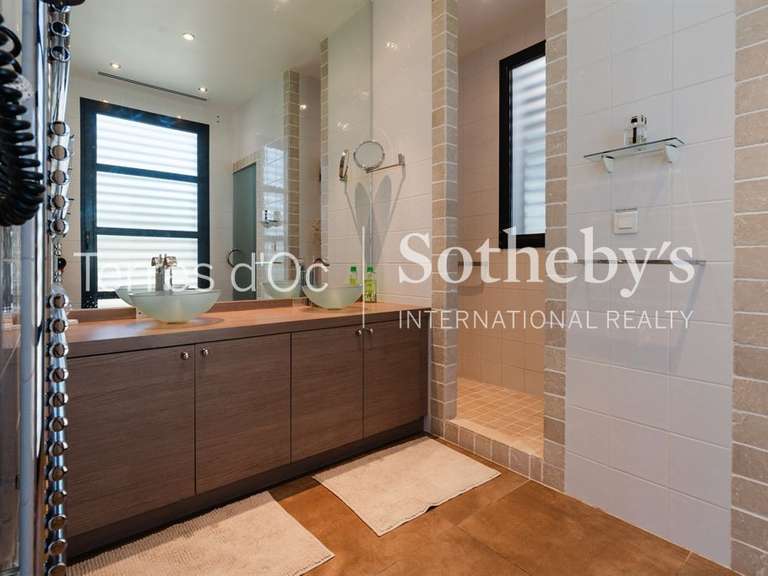 Maison Narbonne - 5 chambres - 333m²