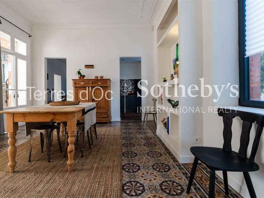 House Narbonne