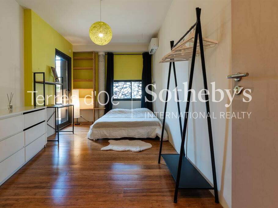 House Narbonne