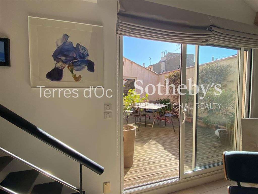 House Narbonne