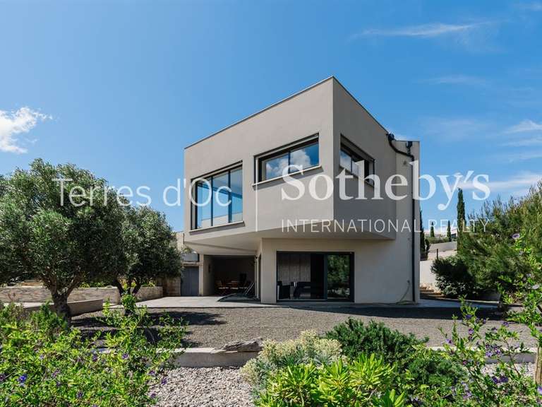 Maison Narbonne - 3 chambres - 216m²