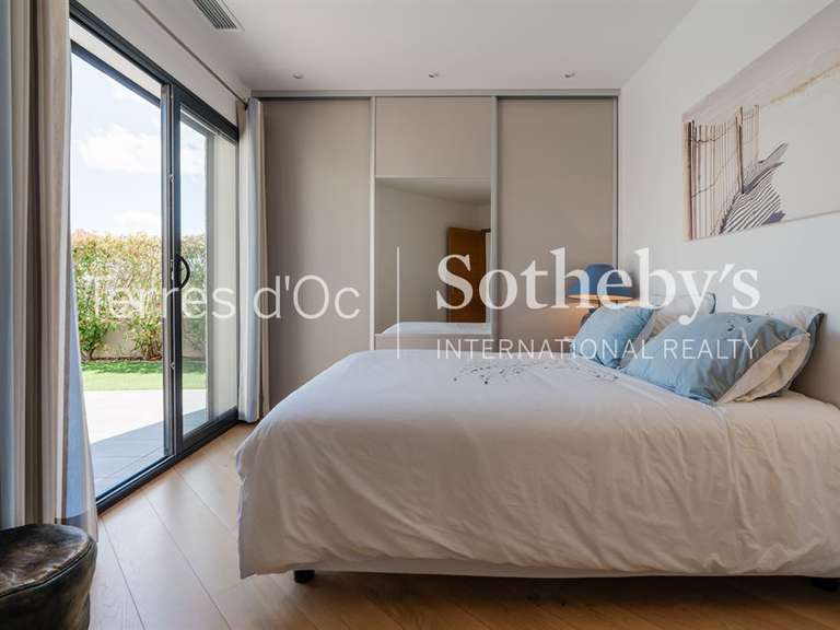 Maison Narbonne - 3 chambres - 216m²