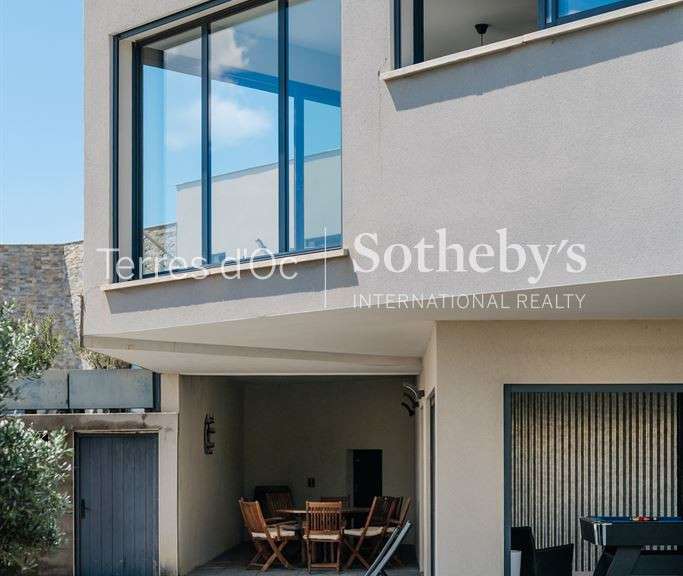 Maison Narbonne - 3 chambres - 216m²