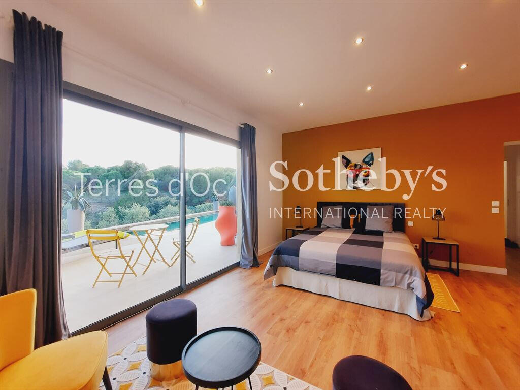 House Narbonne