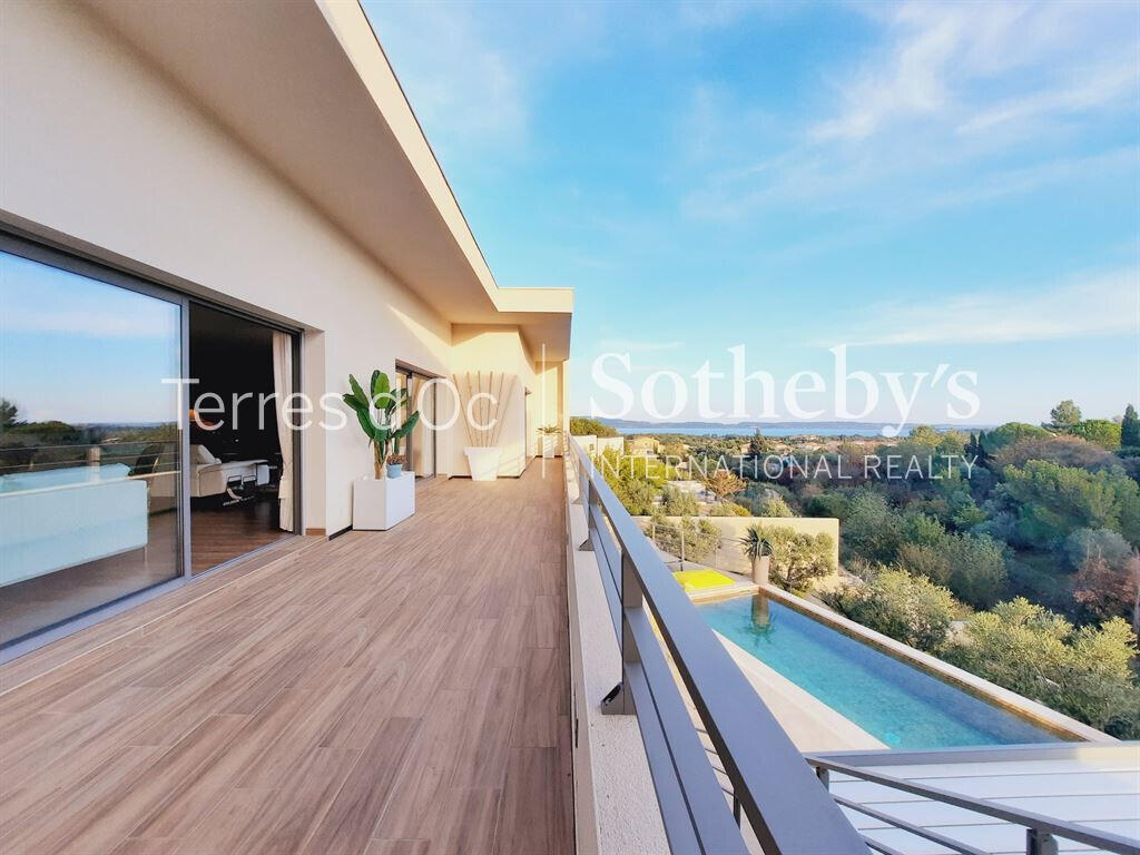 House Narbonne