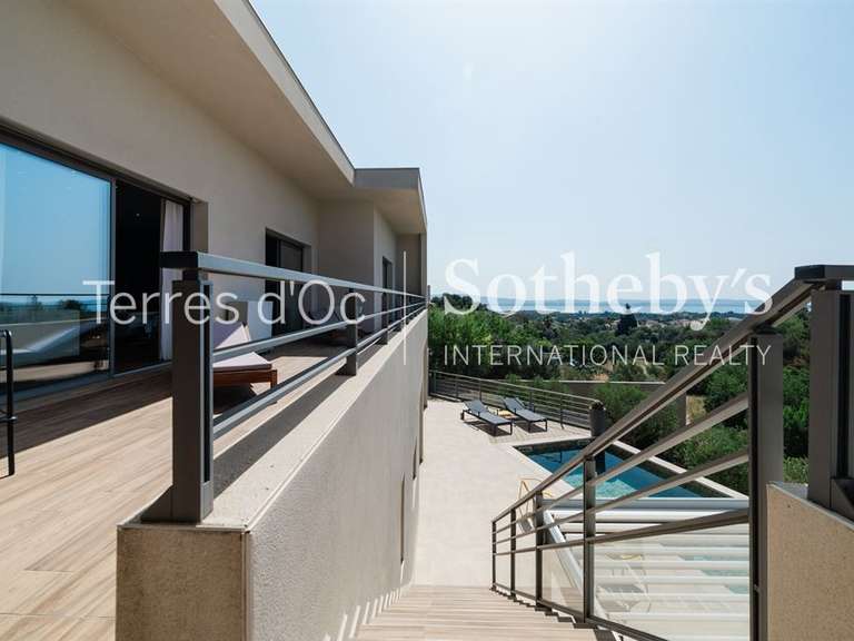 Maison Narbonne - 5 chambres - 382m²