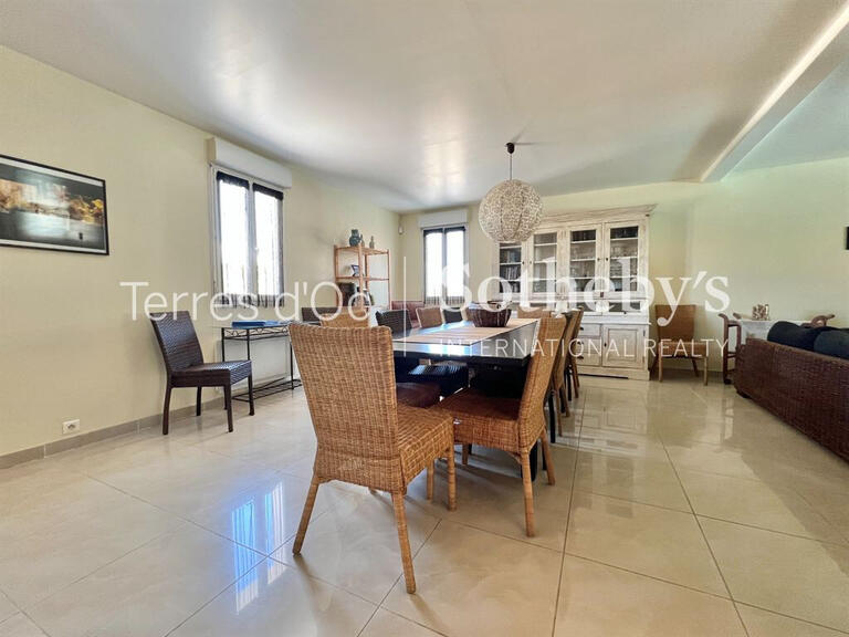 Maison Narbonne - 9 chambres - 366m²